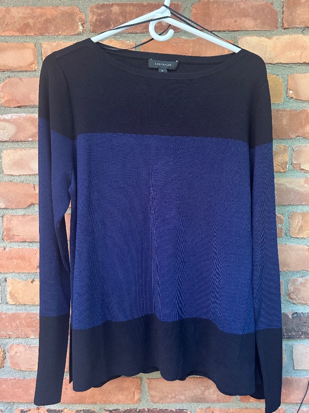 NWT Ann Taylor Colorblock Boatneck Knit Sweater - Black & Royal Blue, Size XL